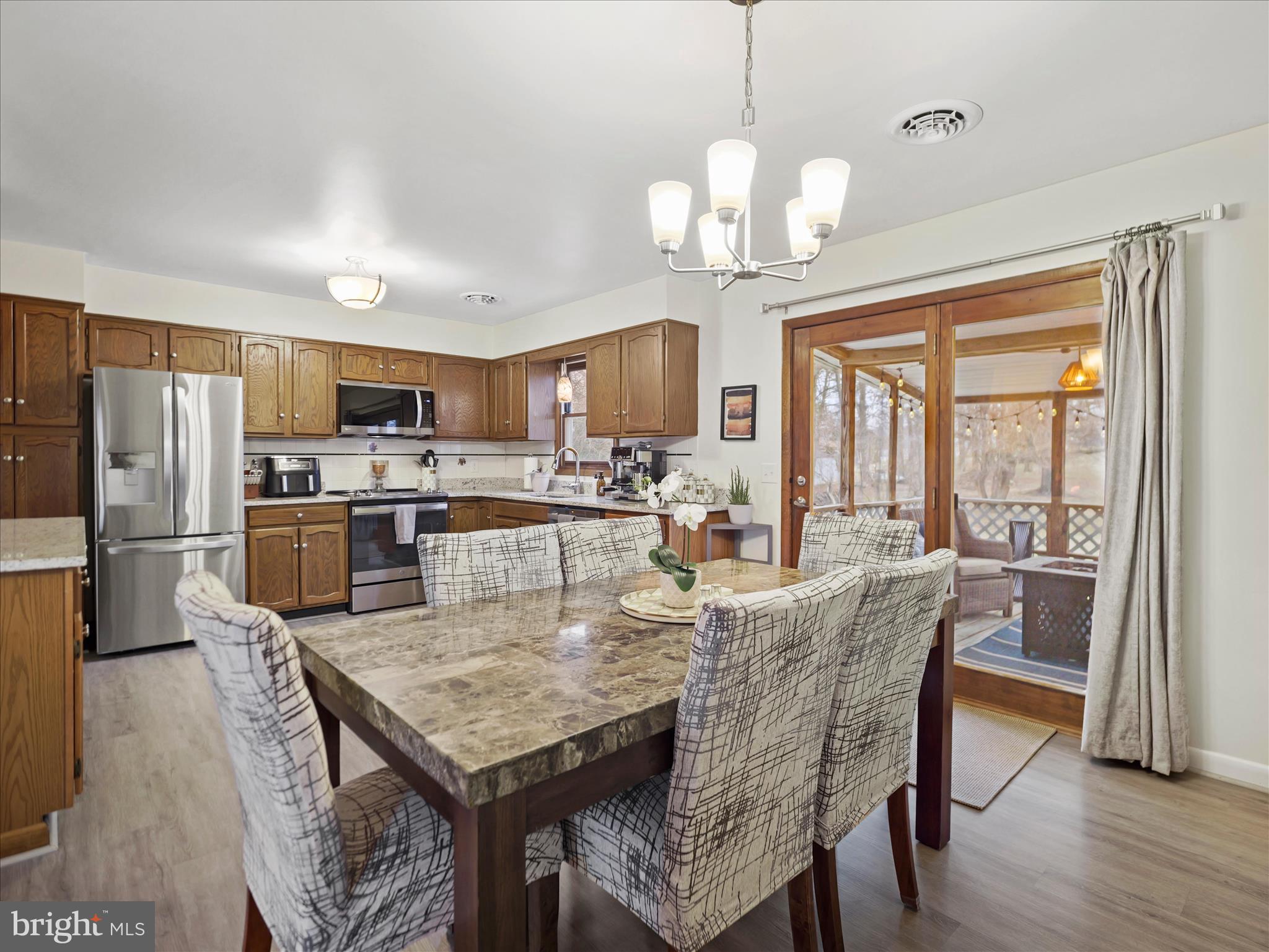 FAYETTEVILLE - Residential