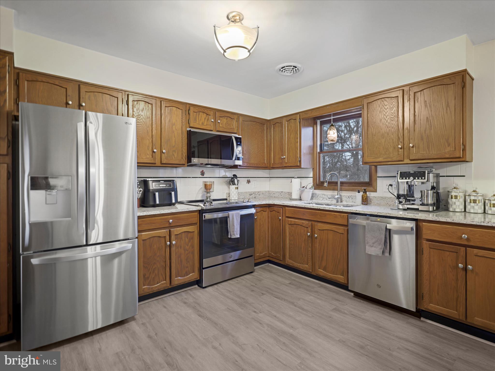 FAYETTEVILLE - Residential