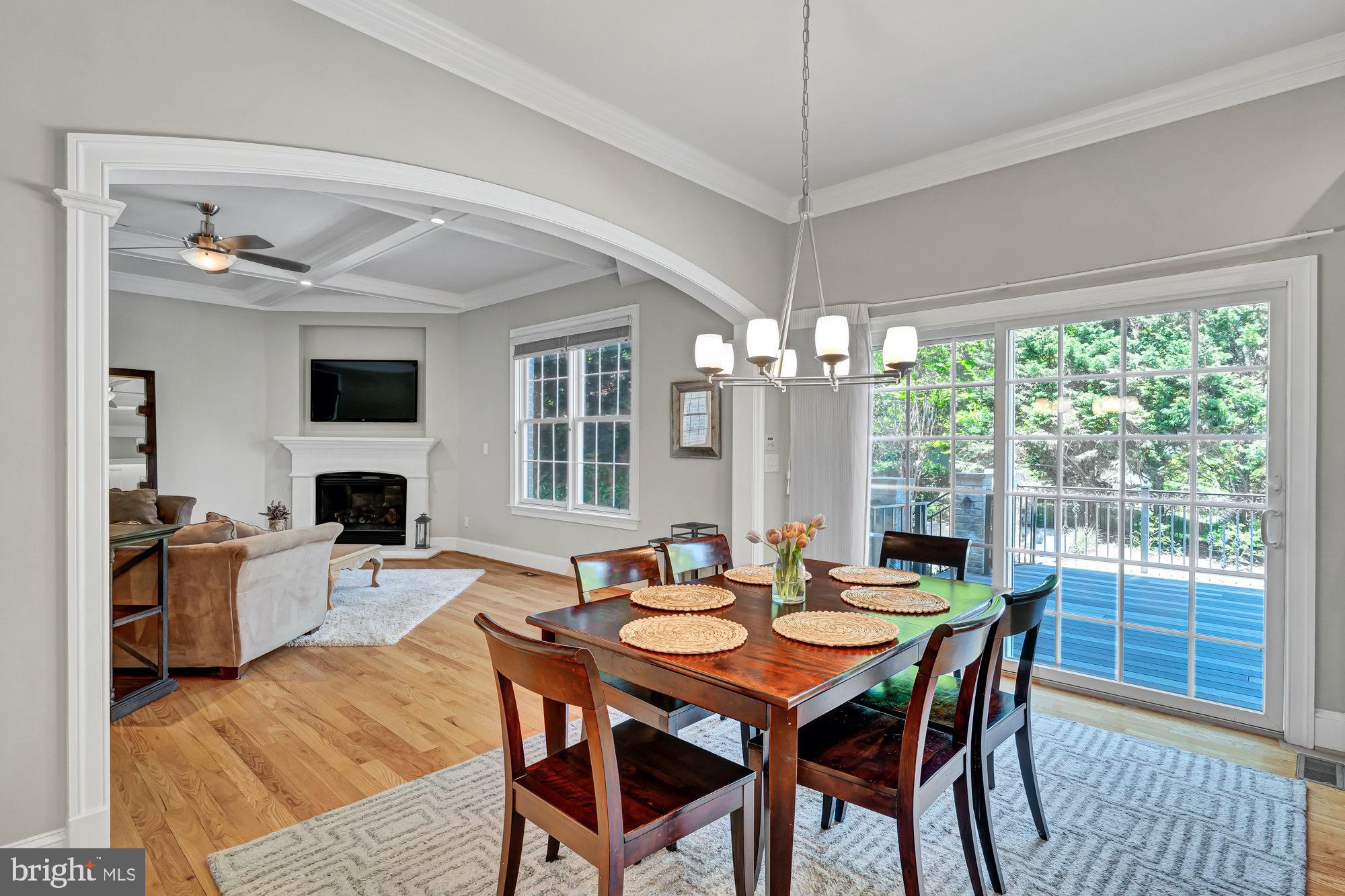 TYSONS ESTATES - Residential