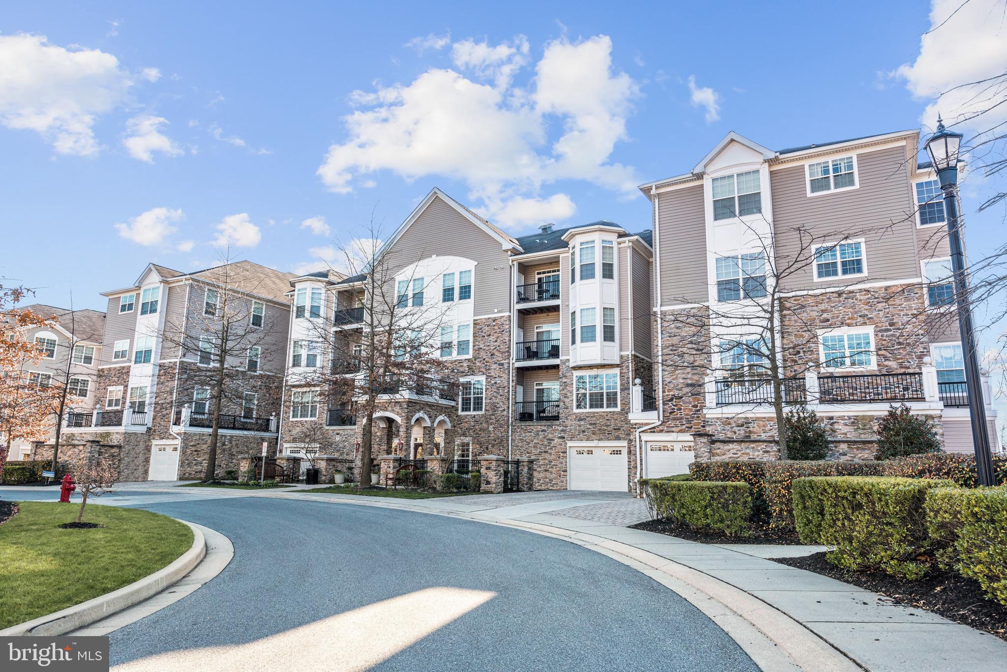 TRAVERTINE - Residential