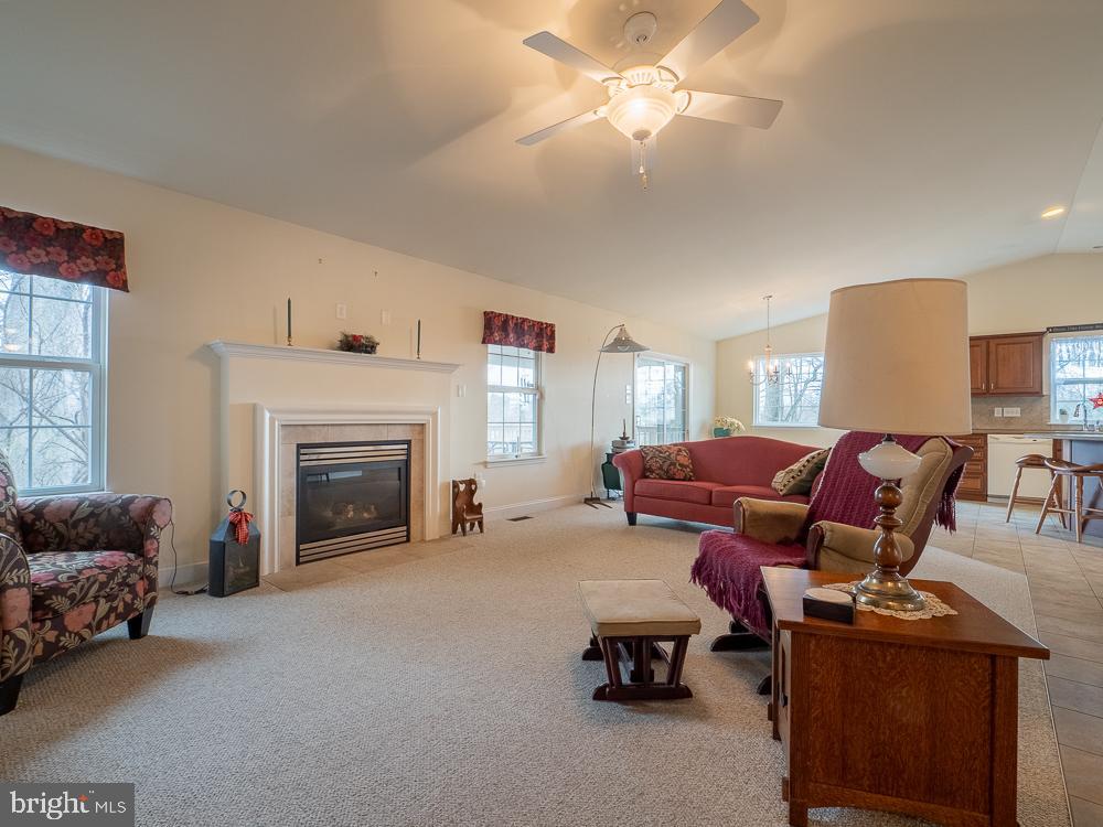 9 COURTNEY REA CIRCLE