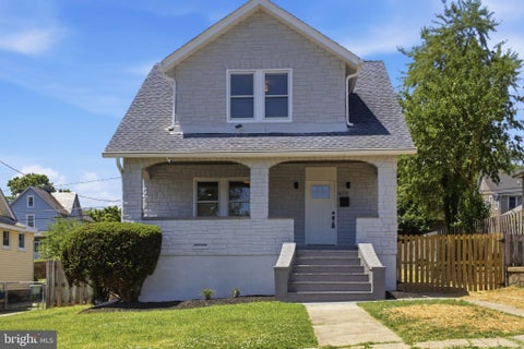 Homes For Sale - 4011 Woodlea Avenue<br/> BALTIMORE, MD 21206