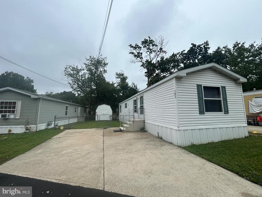 707 SHARKEY PLACE