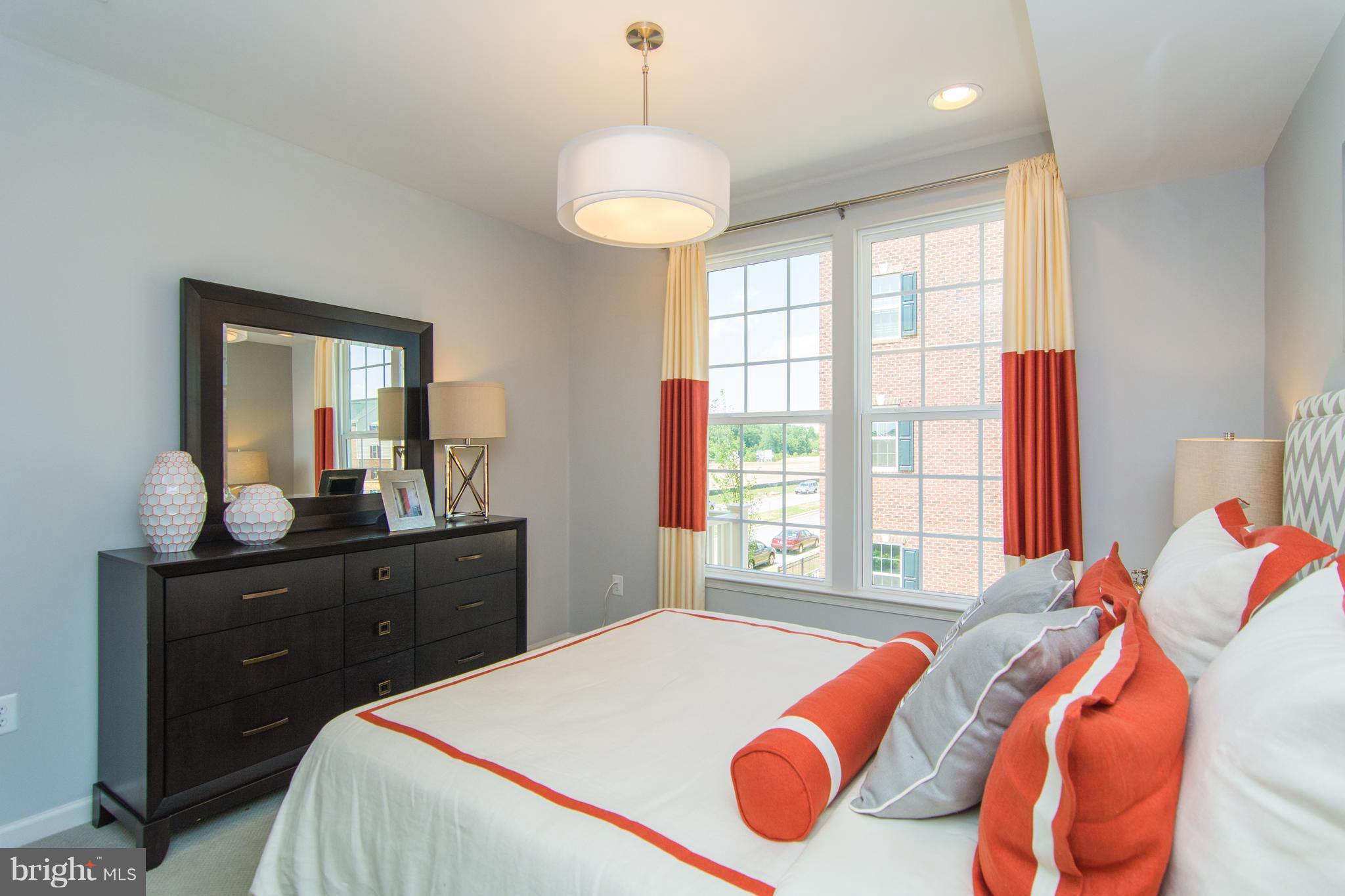 LINTON AT BALLENGER - Residential