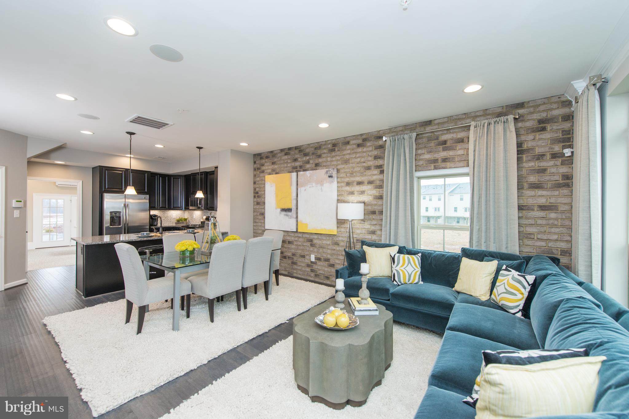 LINTON AT BALLENGER - Residential