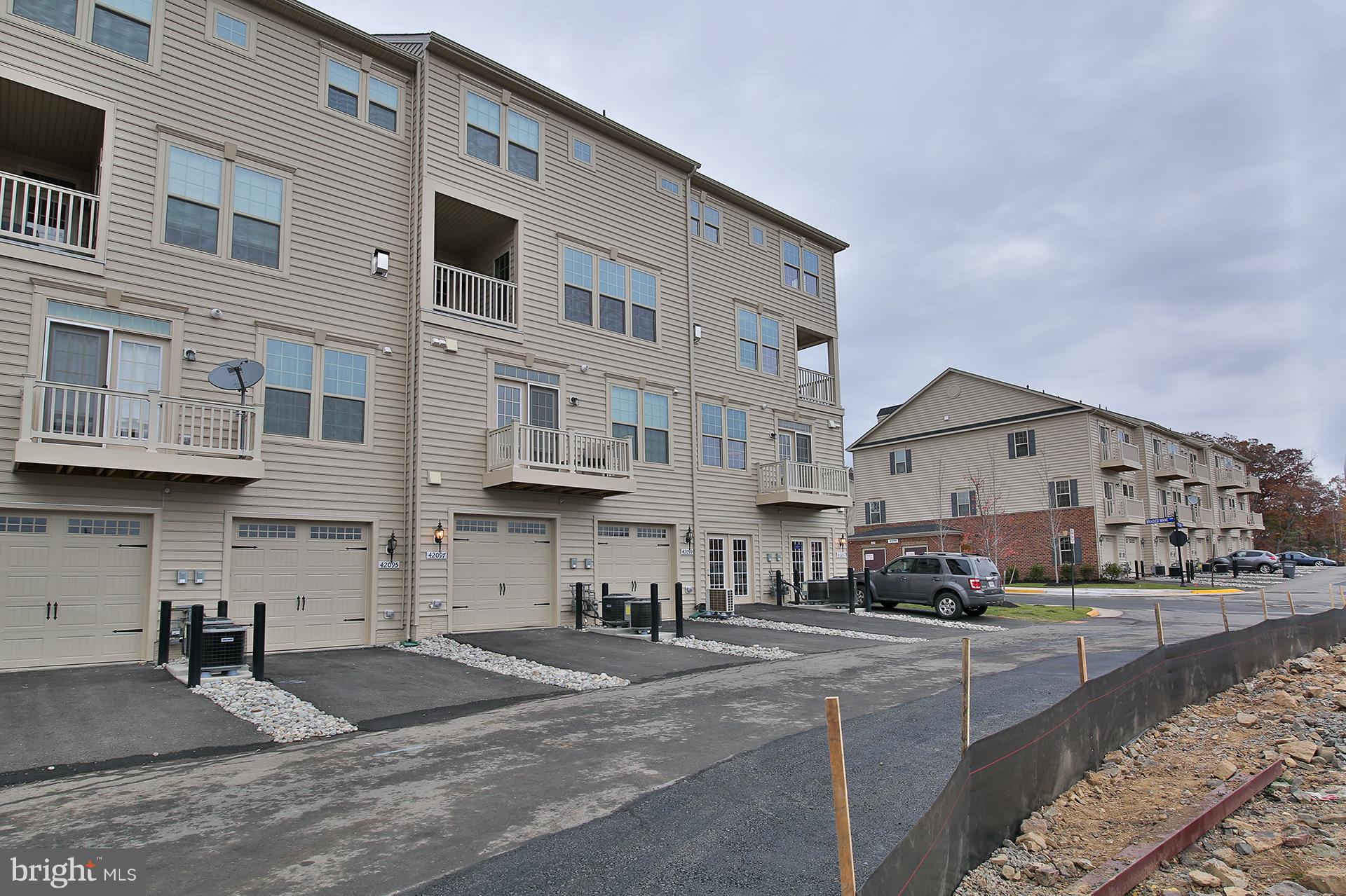 LINTON AT BALLENGER - Residential