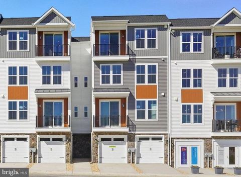 242 VIOLET WAY 1 STAFFORD VA 22554