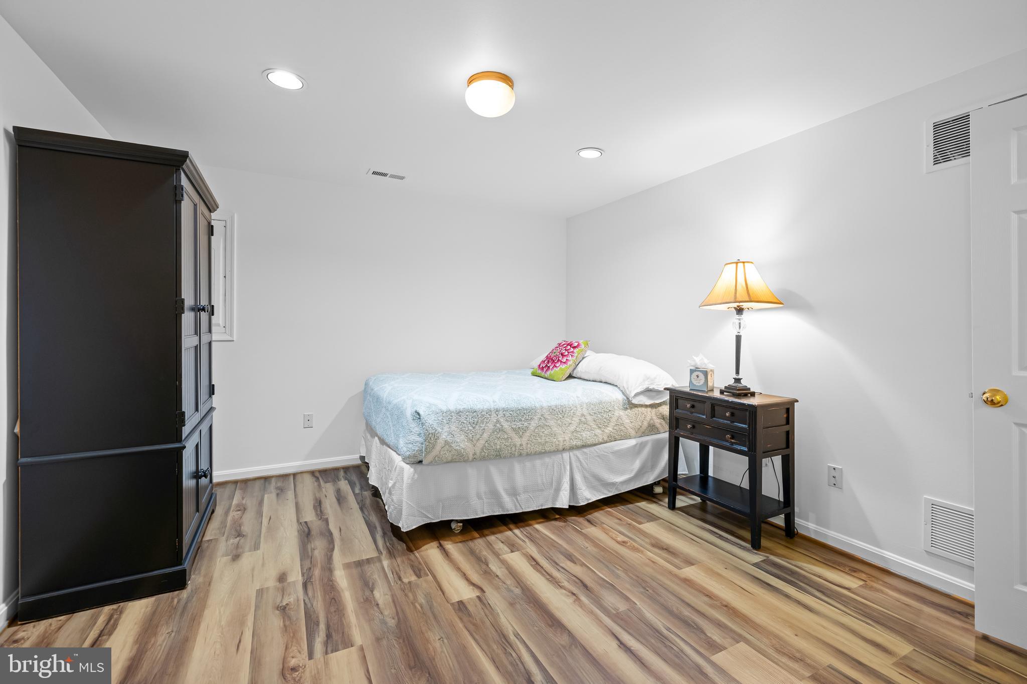 CHAPELGATE - Residential