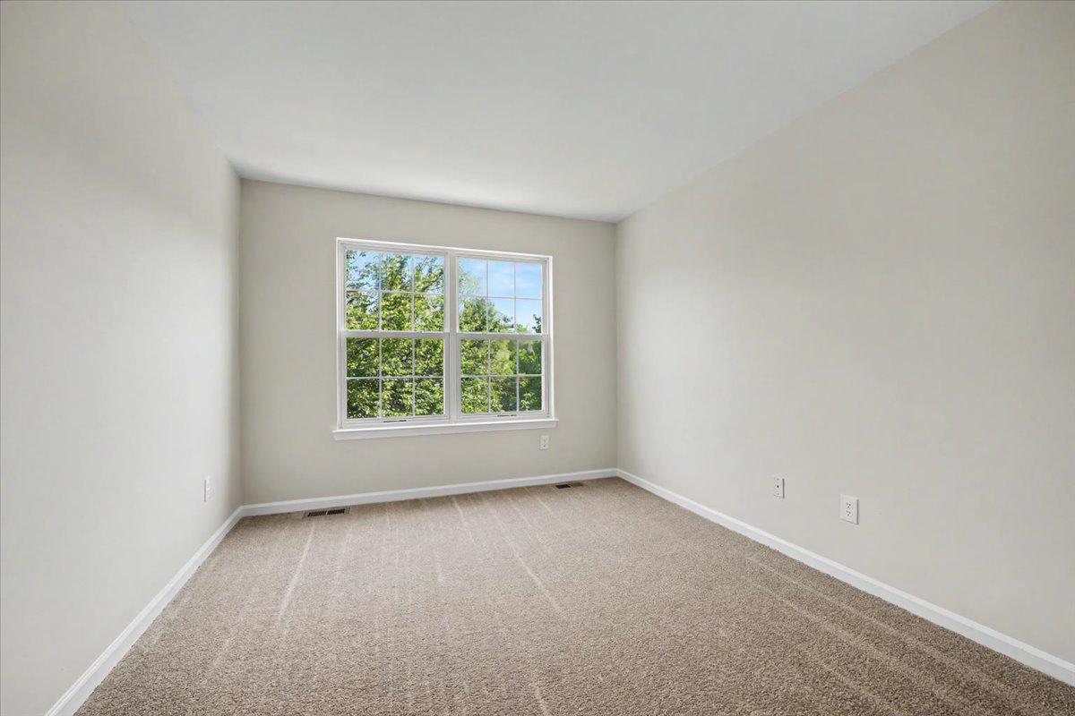 WINNERS CIRCLE - Residential