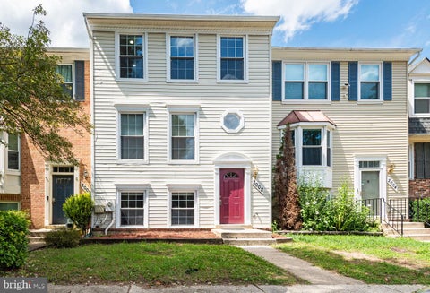 Townhouse For Rent - 2002 Howard Chapel Turn<br/> Anne Arundel County, CROFTON, MD 21114