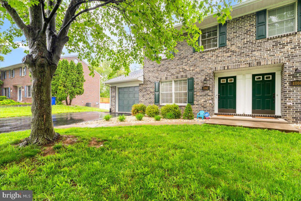 NORTH END - Residential