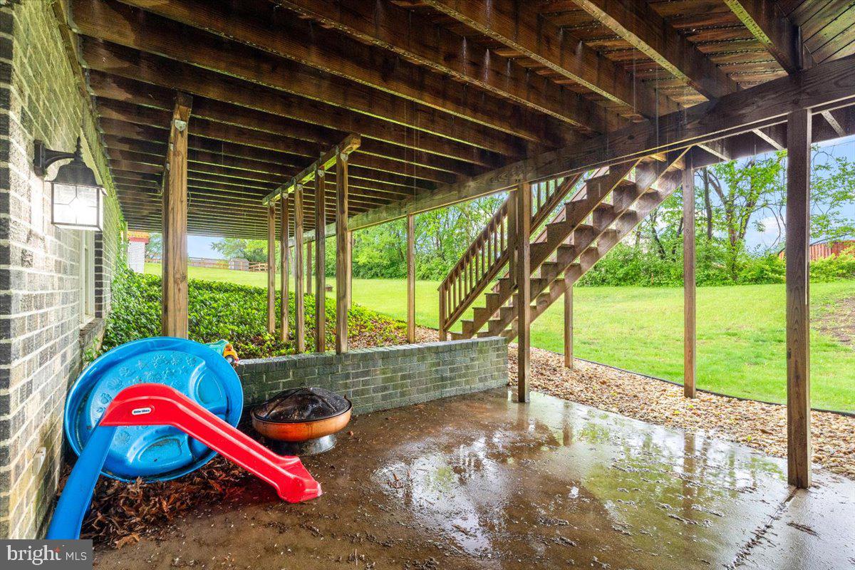 NORTH END - Residential