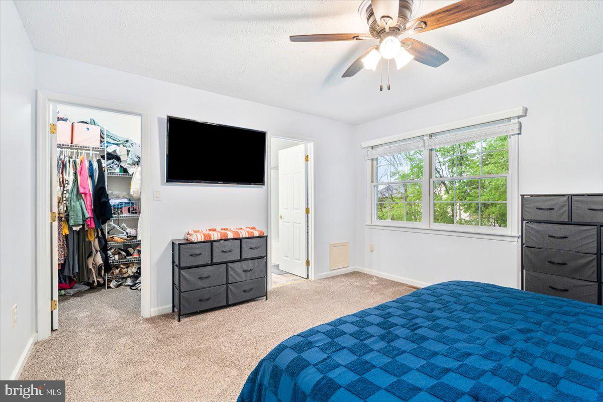 NORTH END - Residential