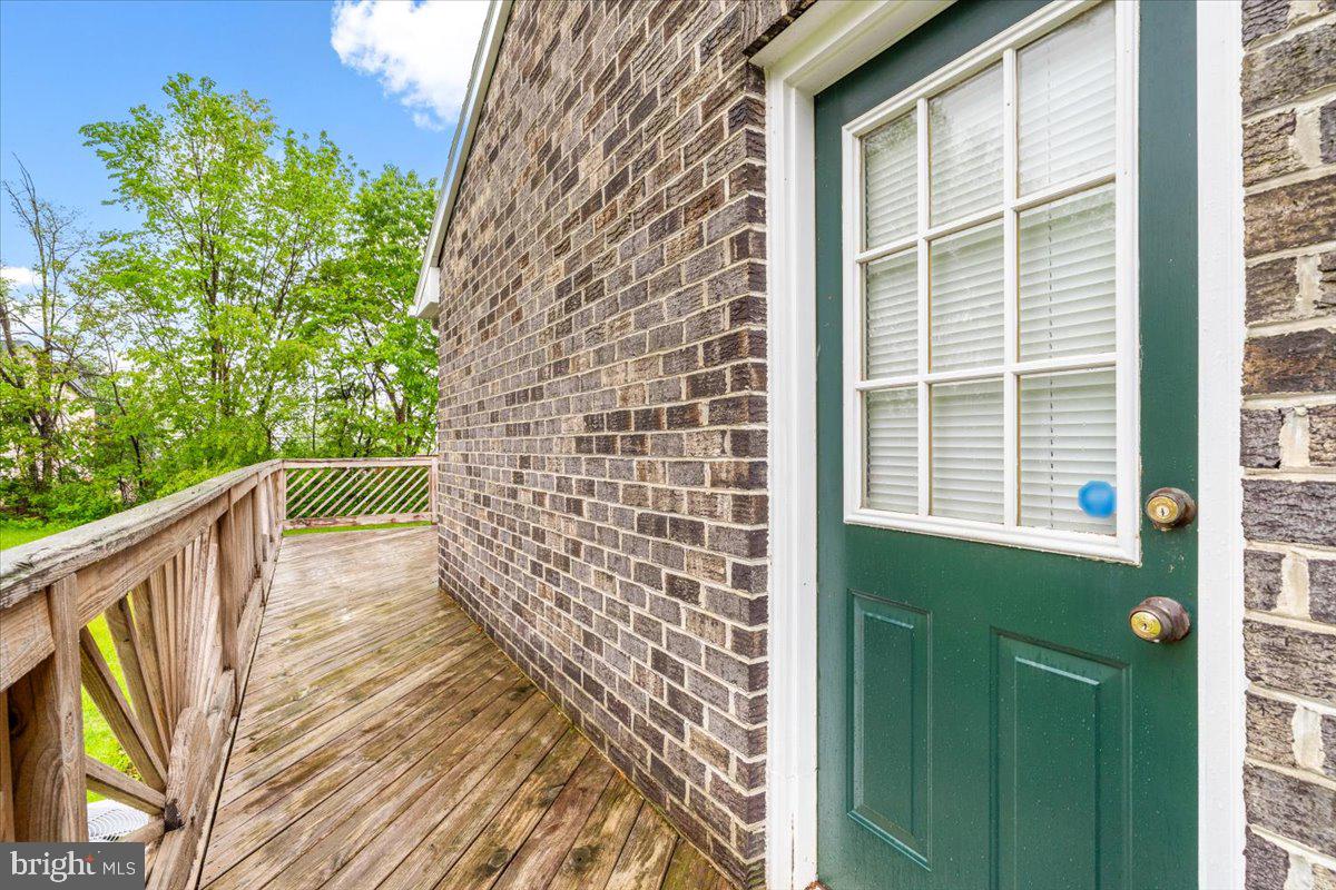 NORTH END - Residential