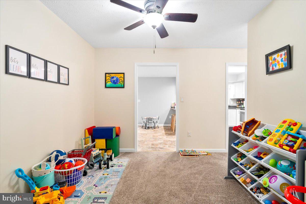 NORTH END - Residential