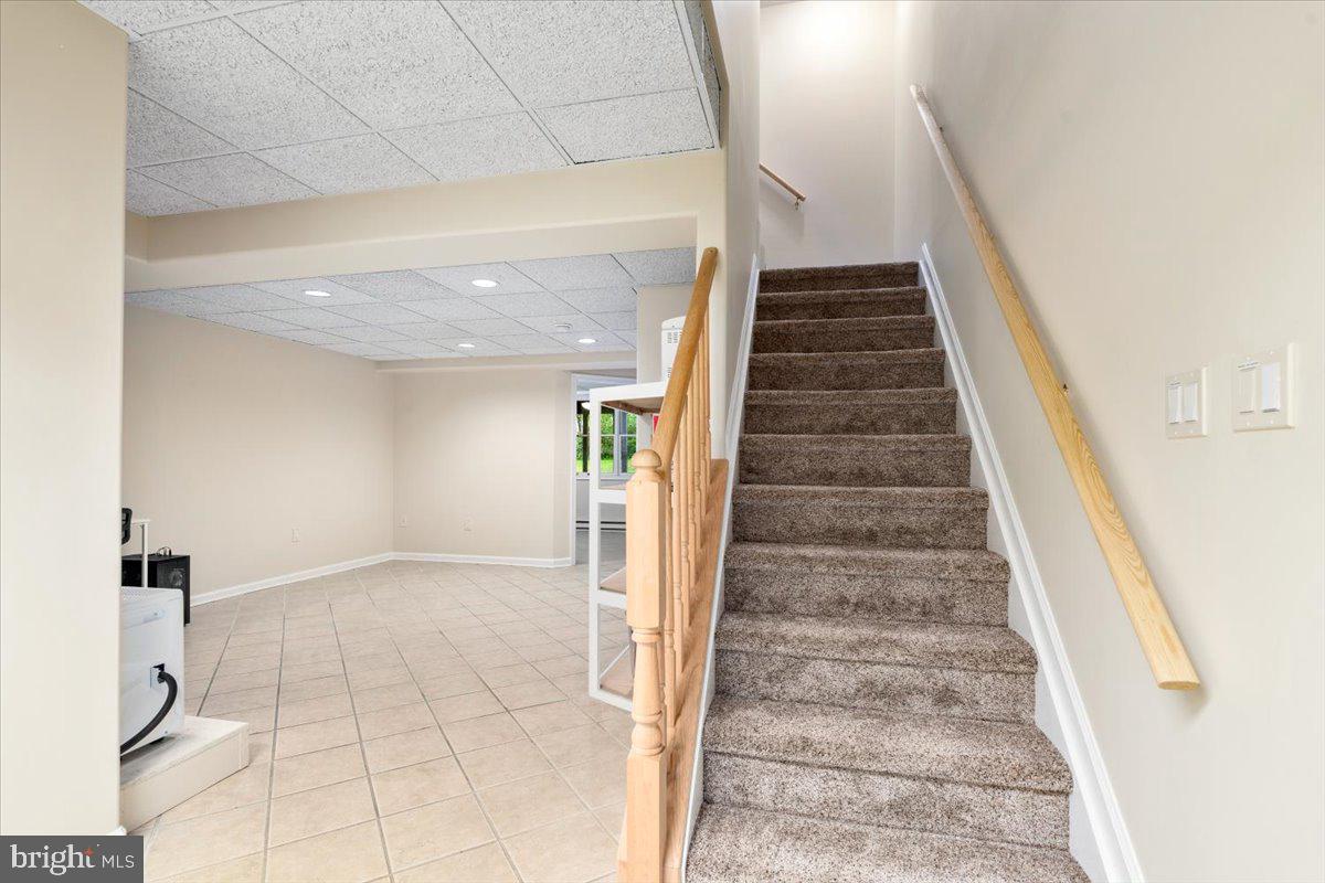 NORTH END - Residential