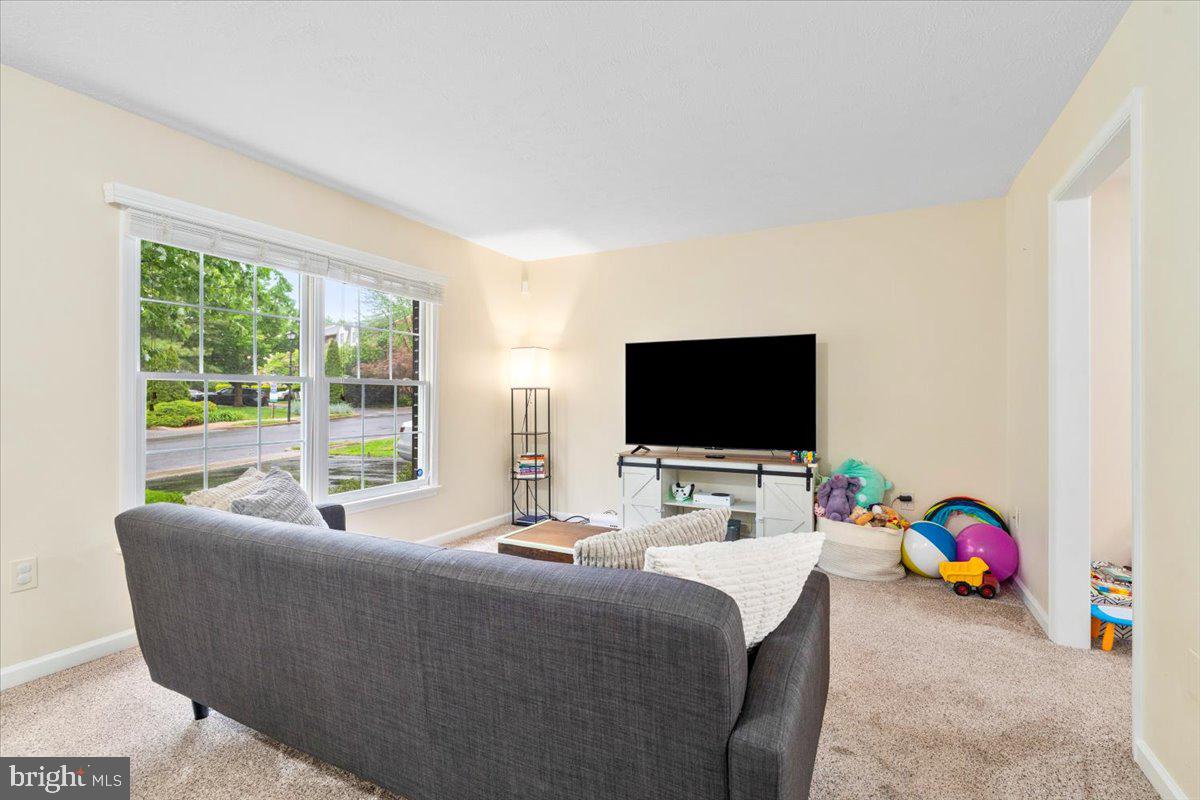 NORTH END - Residential