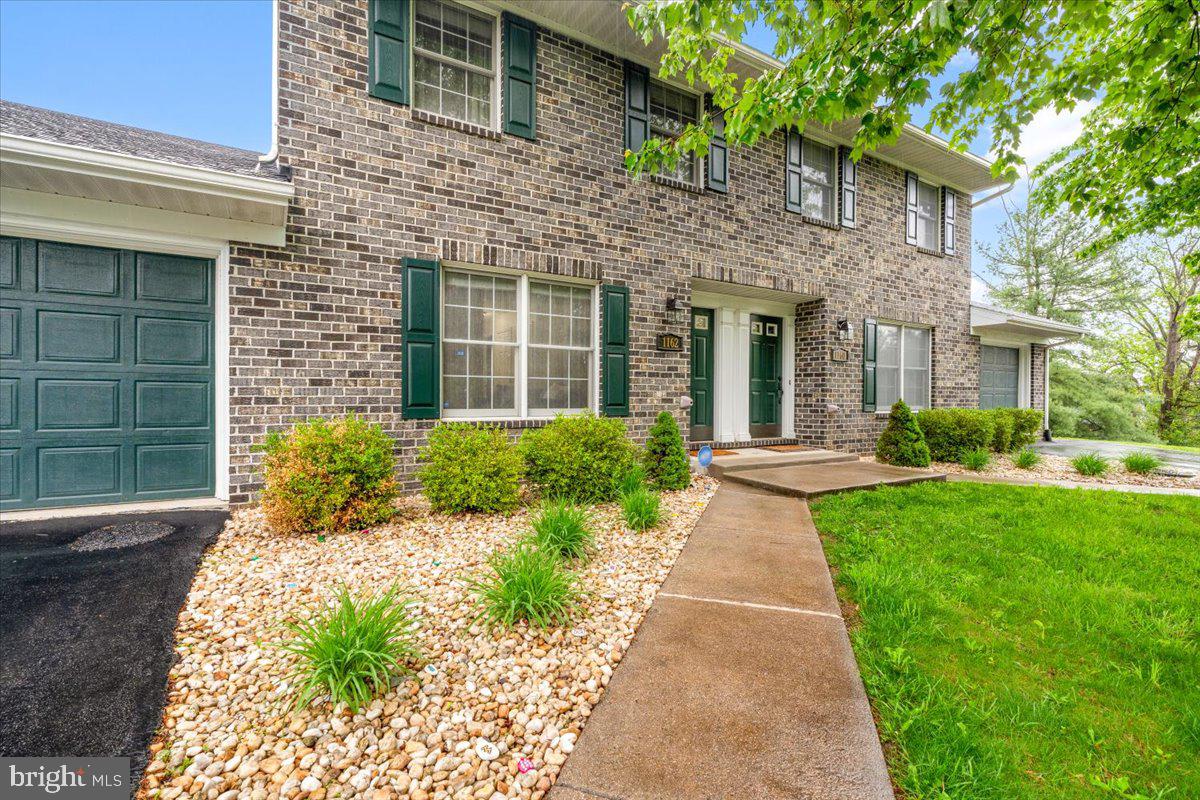 NORTH END - Residential