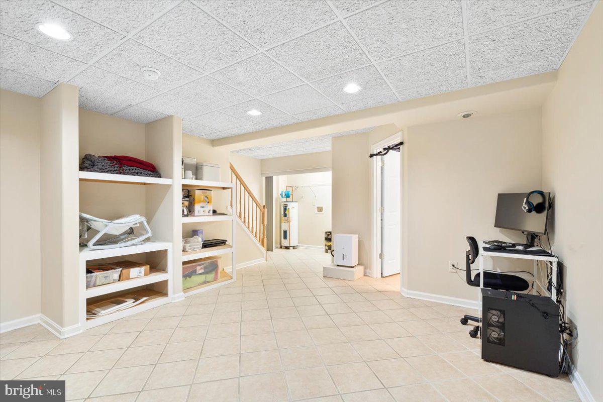 NORTH END - Residential