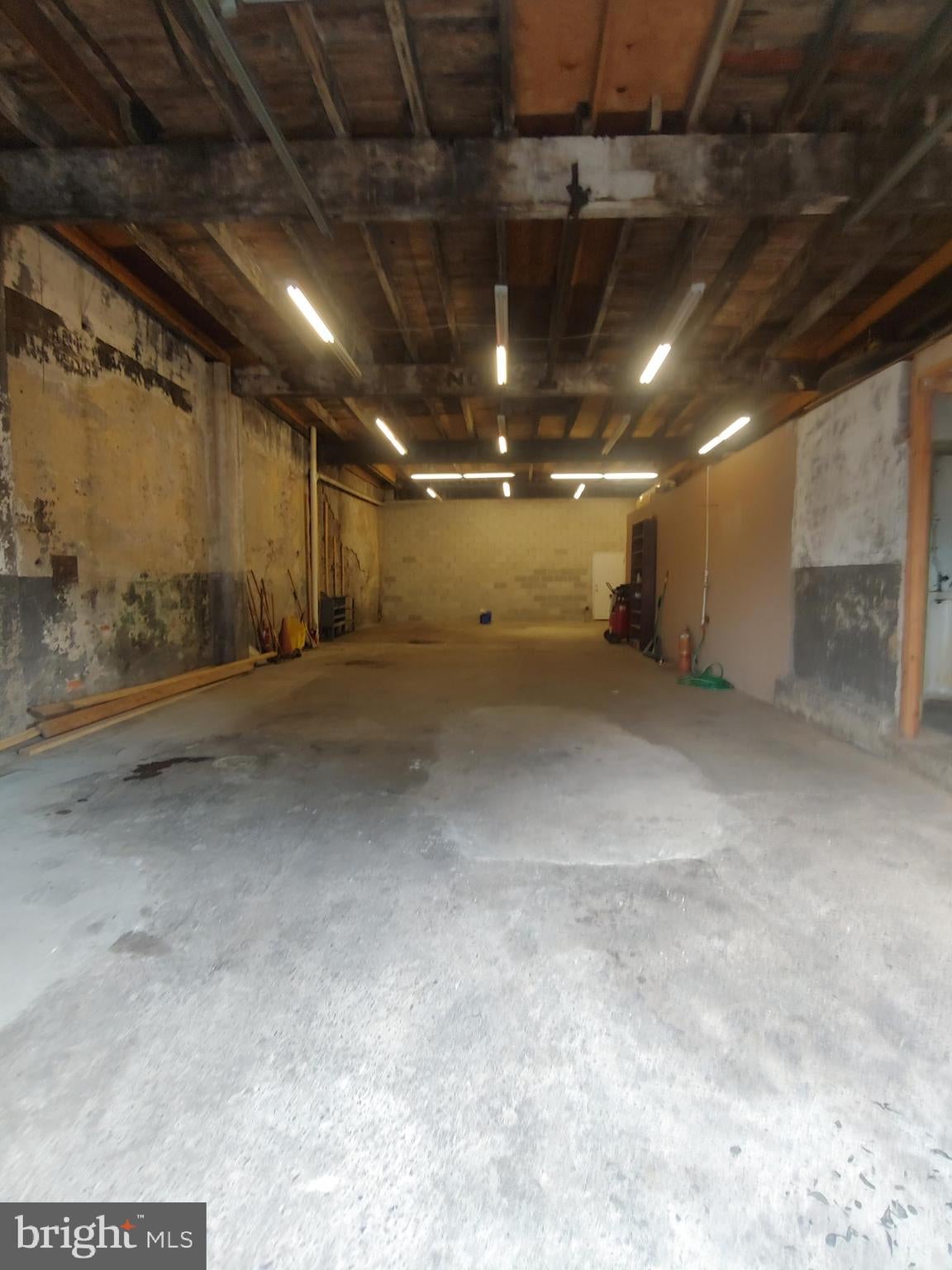 2728 FEDERAL STREET 30