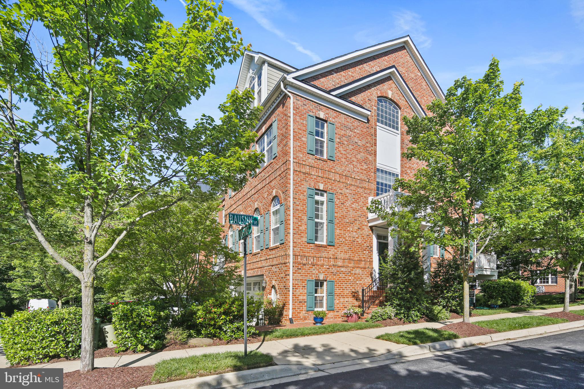VINEYARDS OF ANNAPOLIS - Residential