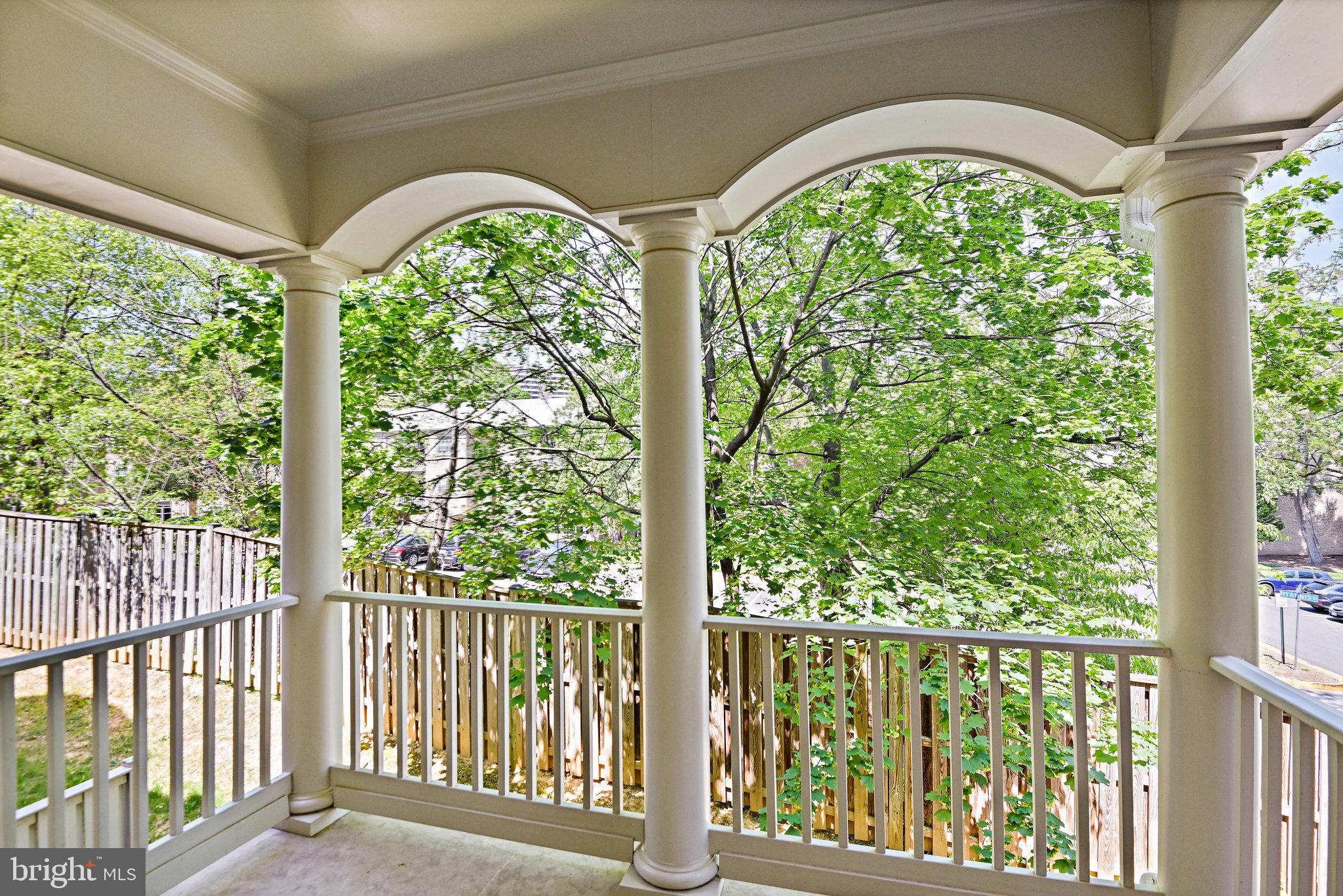 MCLEAN PLACE TOWNHOME - Residential Lease