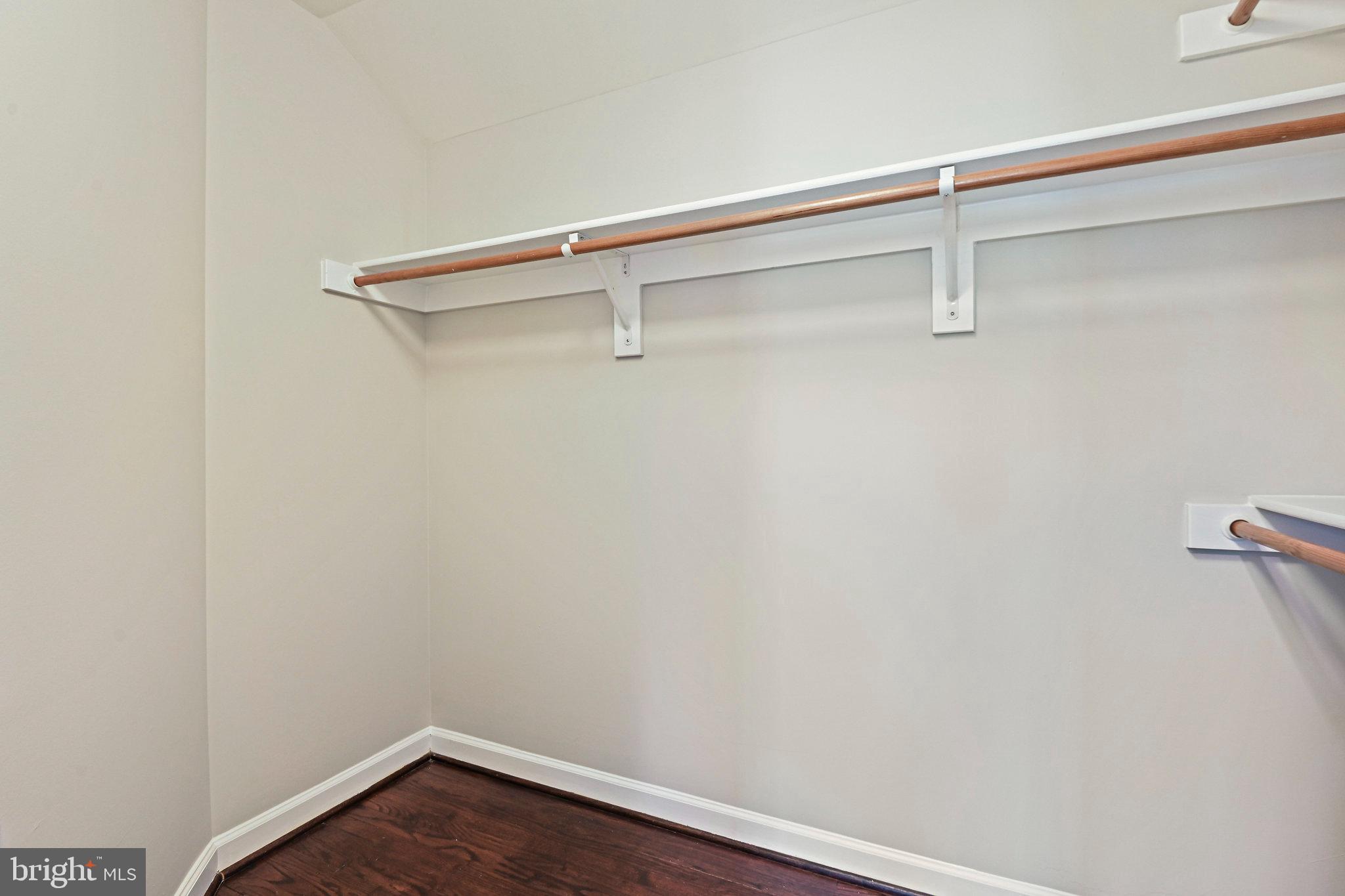 MCLEAN PLACE TOWNHOME - Residential Lease