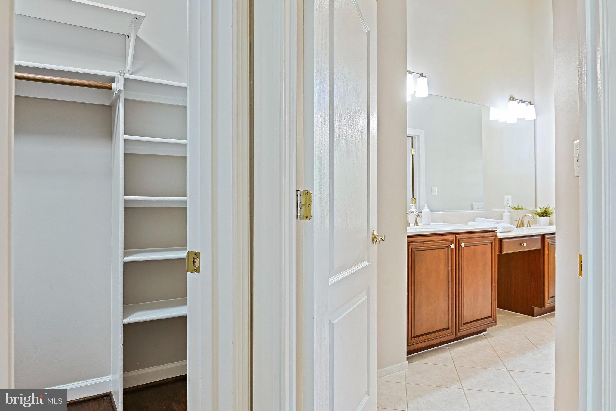 MCLEAN PLACE TOWNHOME - Residential Lease