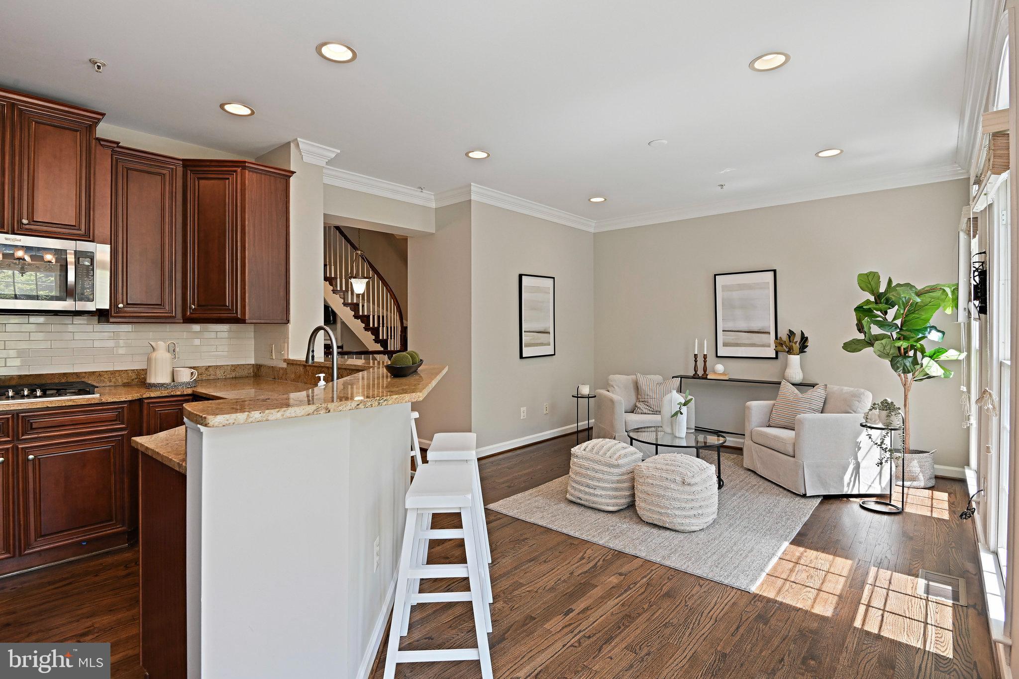 MCLEAN PLACE TOWNHOME - Residential Lease