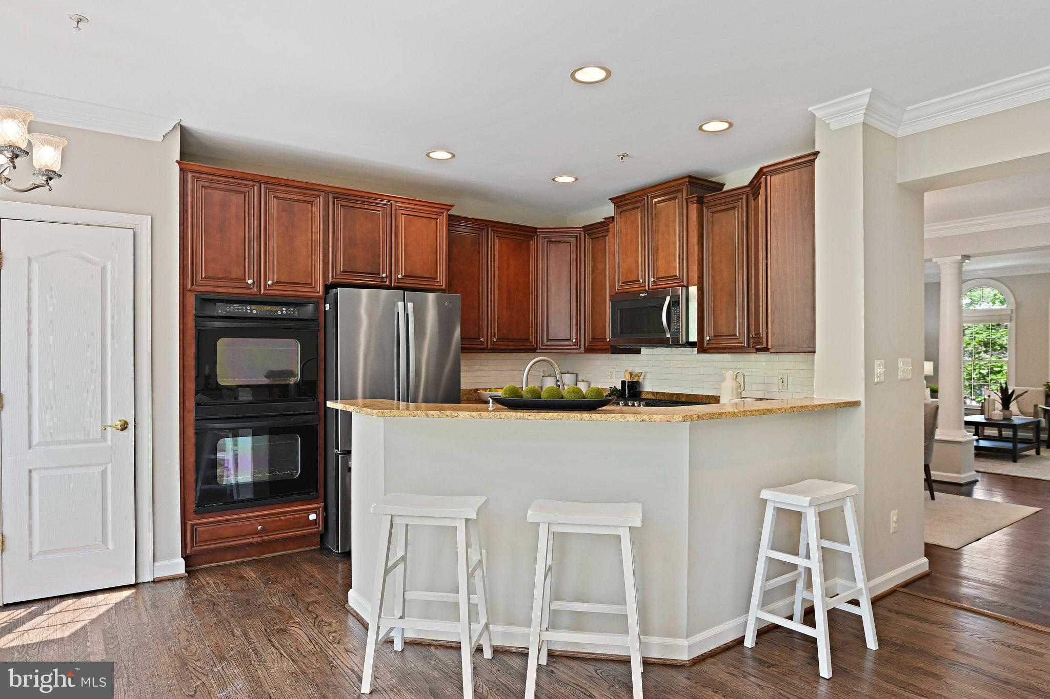 MCLEAN PLACE TOWNHOME - Residential Lease