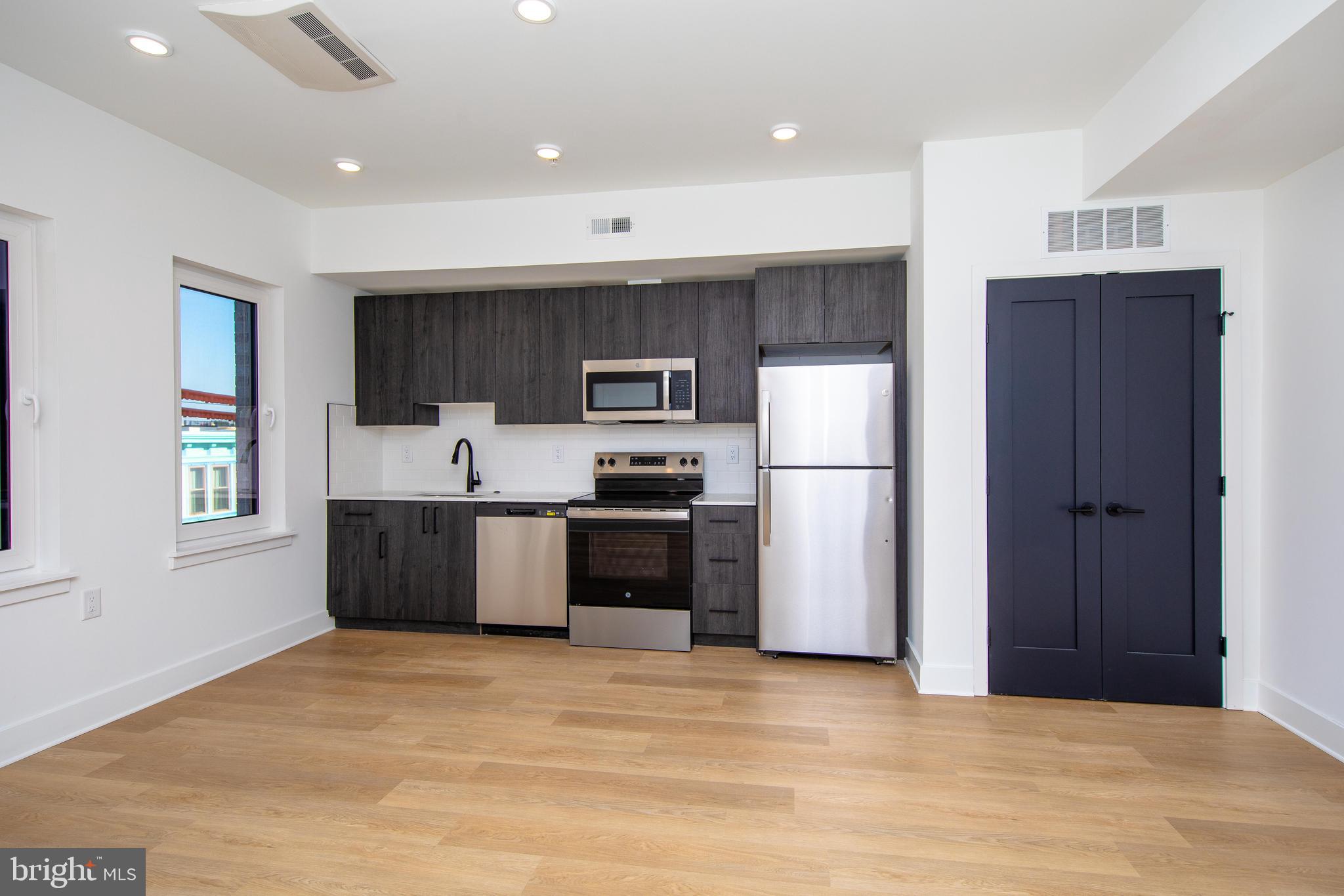 NORTHERN LIBERTIES - Residential Lease