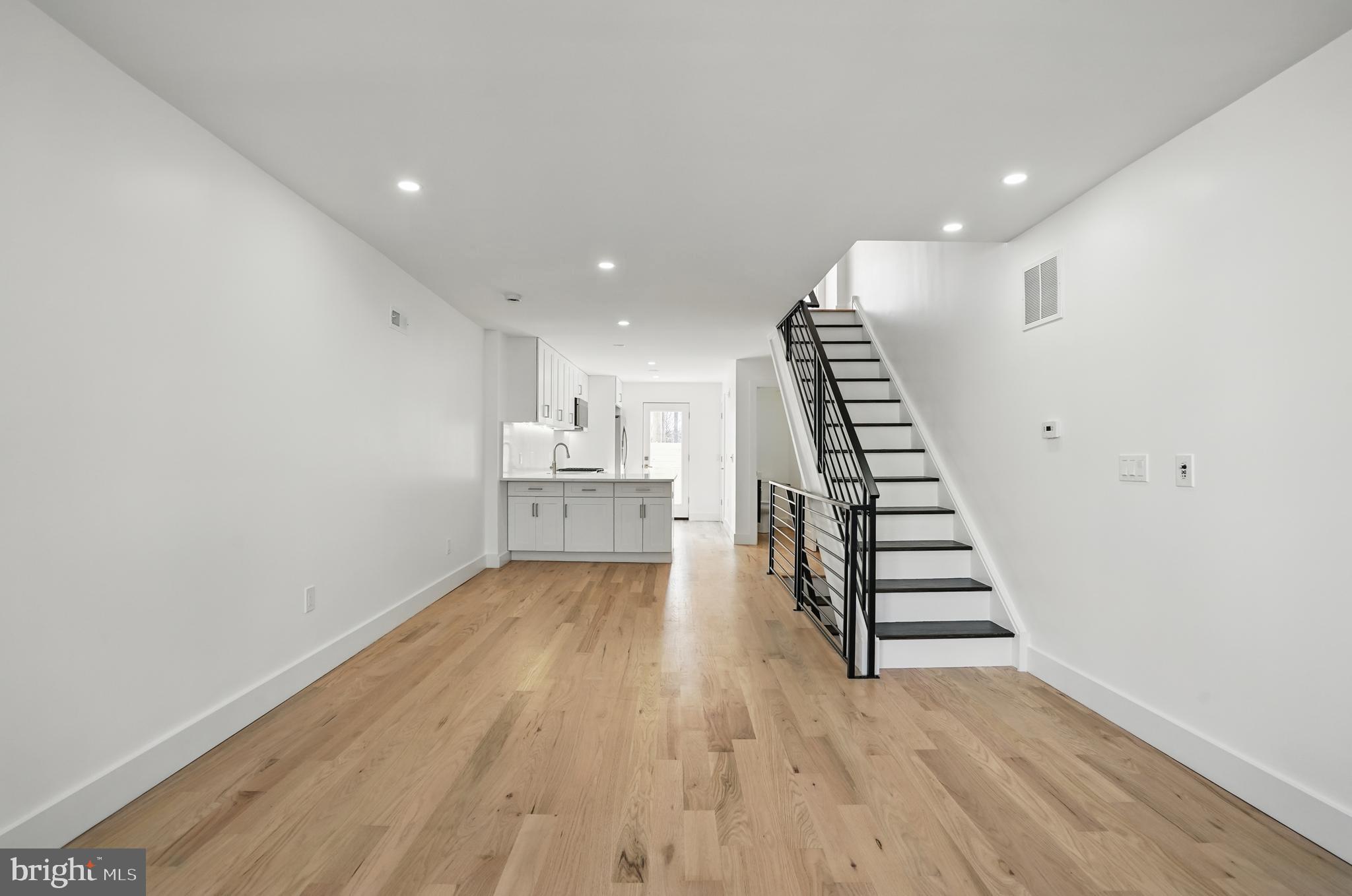 EAST PASSYUNK CROSSING - Residential