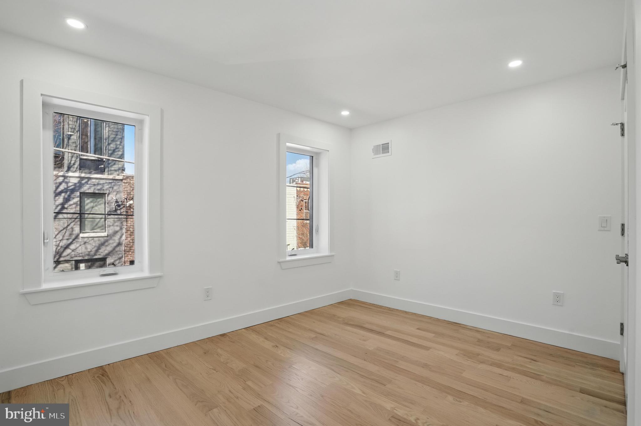 EAST PASSYUNK CROSSING - Residential