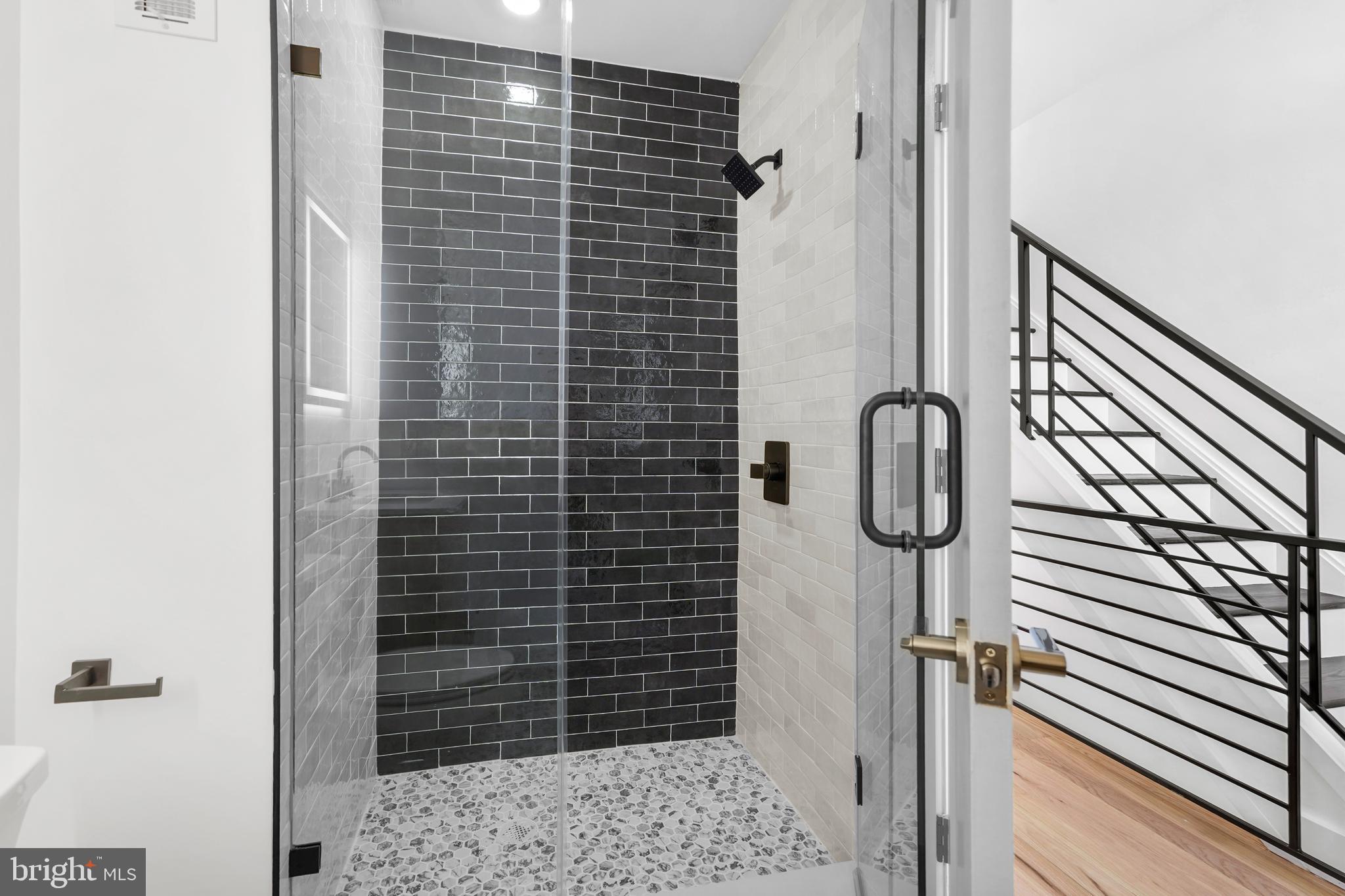 EAST PASSYUNK CROSSING - Residential