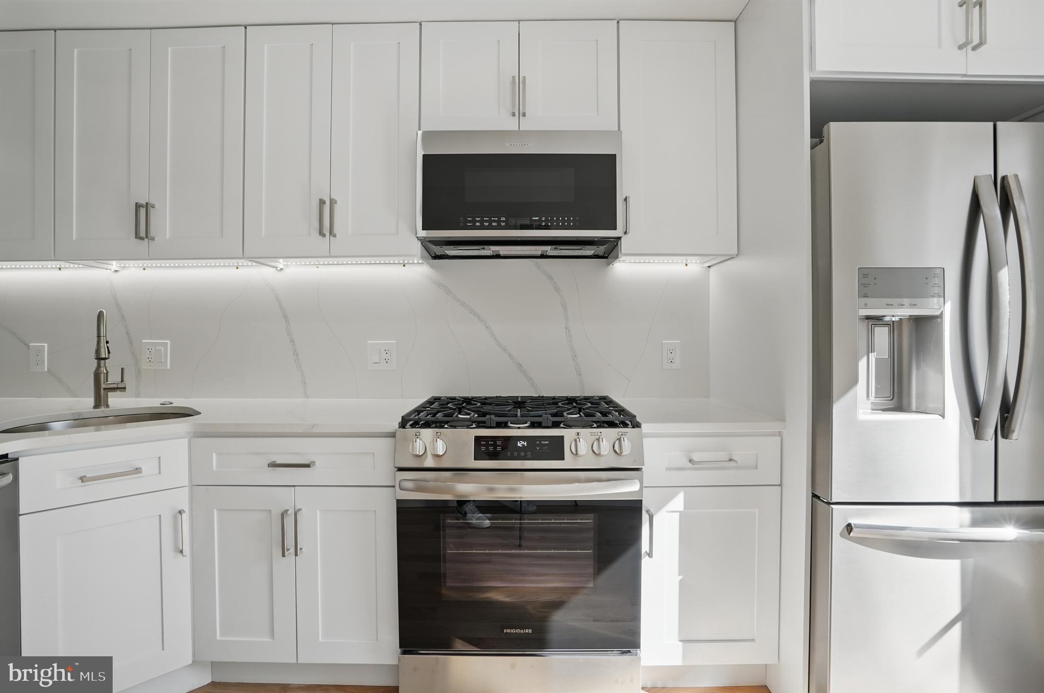 EAST PASSYUNK CROSSING - Residential