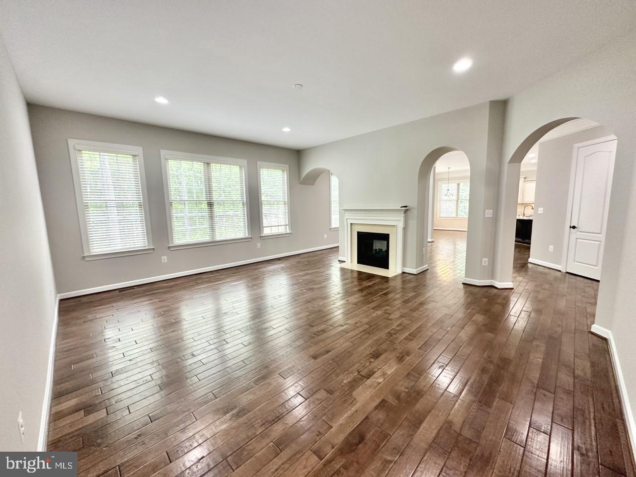 MAYMONT ESTATES - Residential