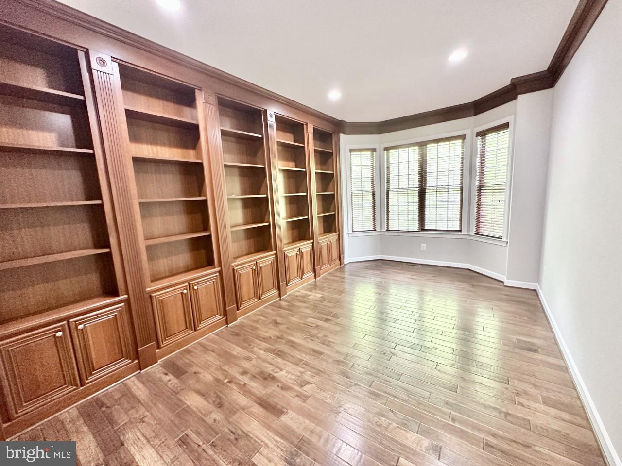 MAYMONT ESTATES - Residential