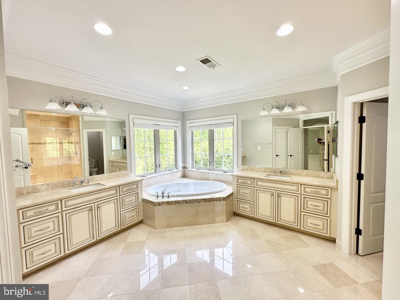 MAYMONT ESTATES - Residential