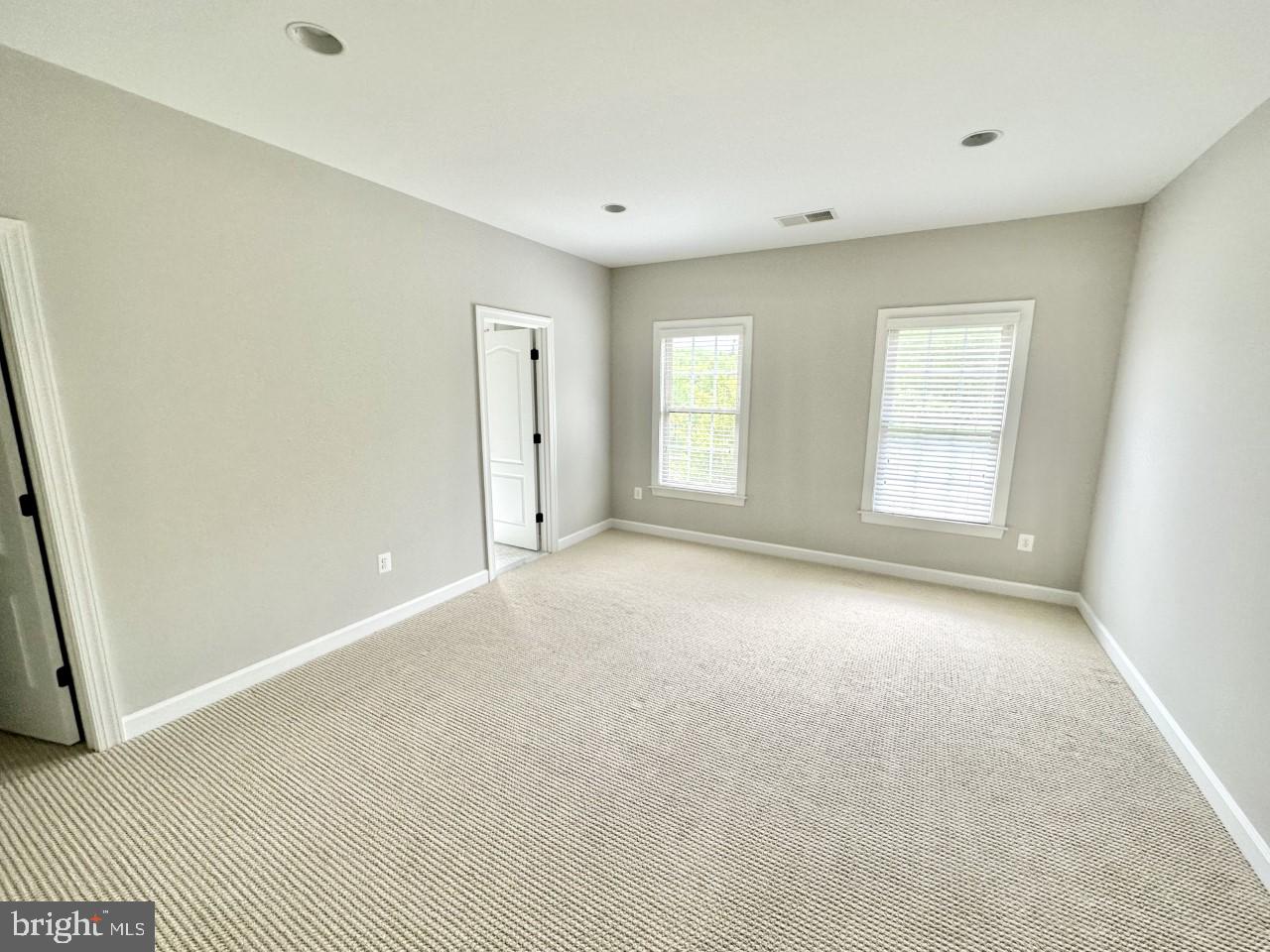 MAYMONT ESTATES - Residential