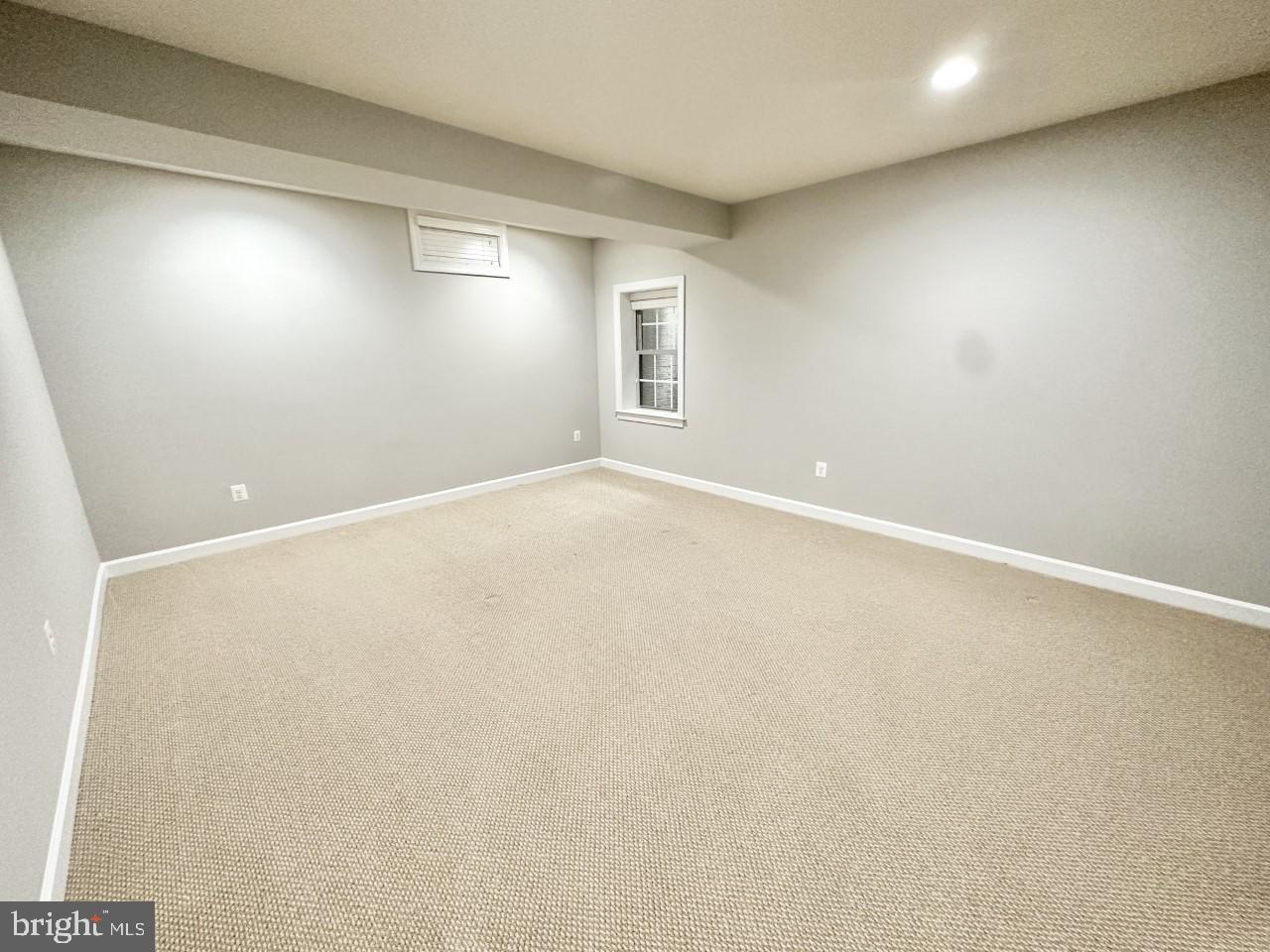 MAYMONT ESTATES - Residential