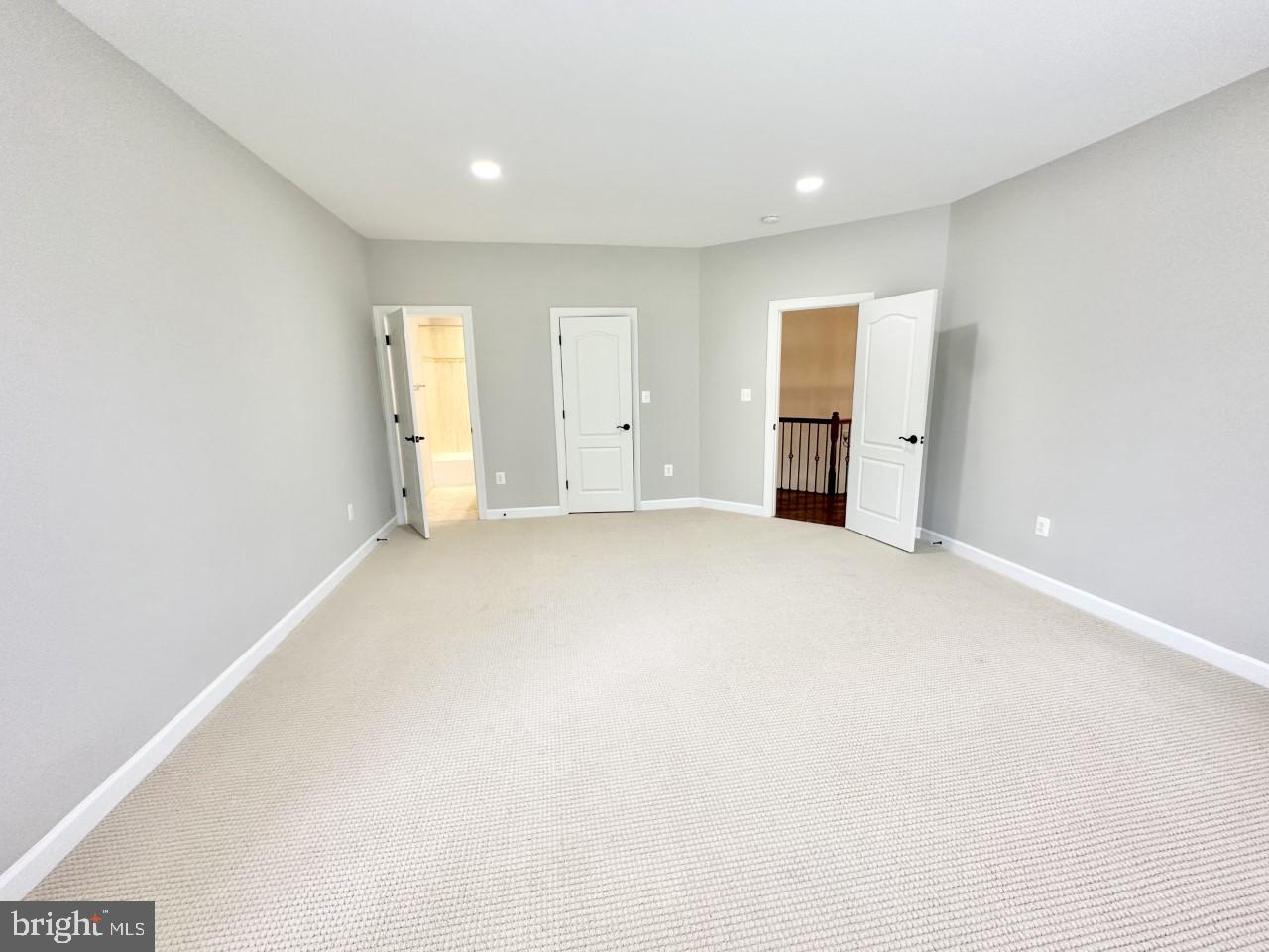 MAYMONT ESTATES - Residential