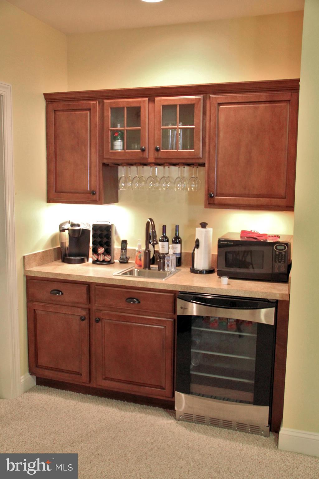 LEONARDS GRANT - Residential Lease