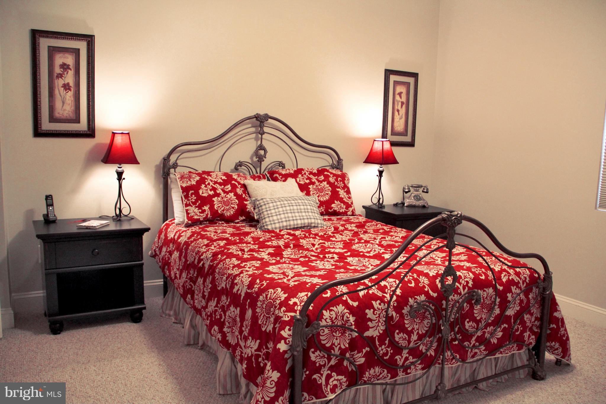 LEONARDS GRANT - Residential Lease