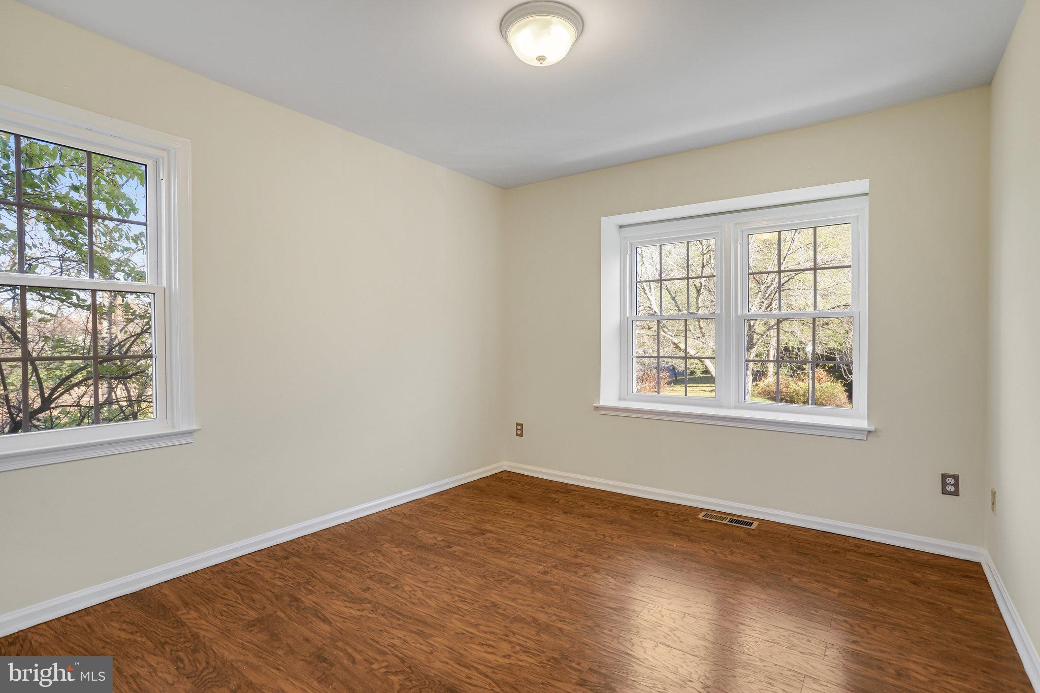 FALLSREACH - Residential