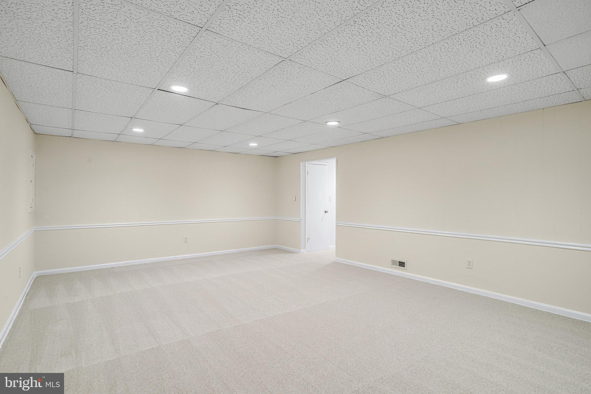 FALLSREACH - Residential