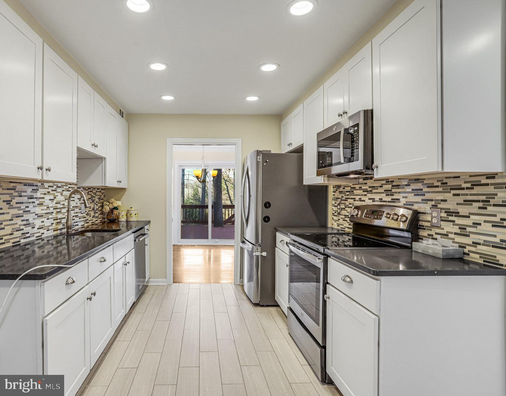 FALLSREACH - Residential