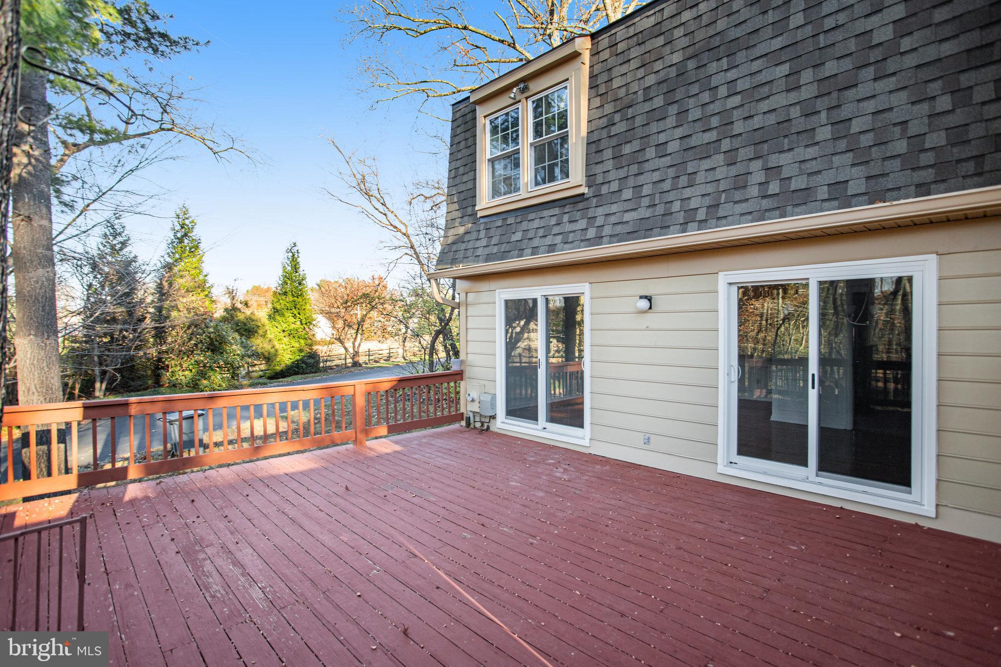 FALLSREACH - Residential