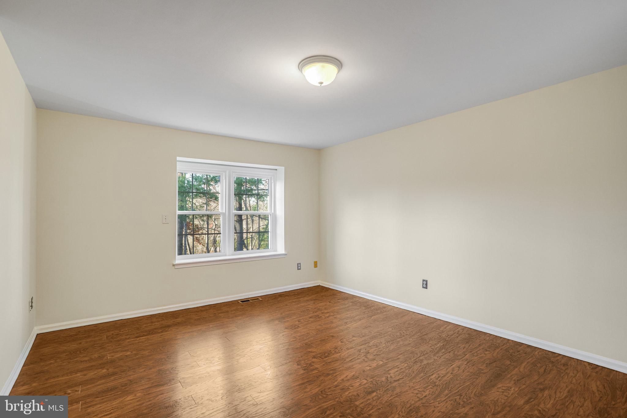 FALLSREACH - Residential