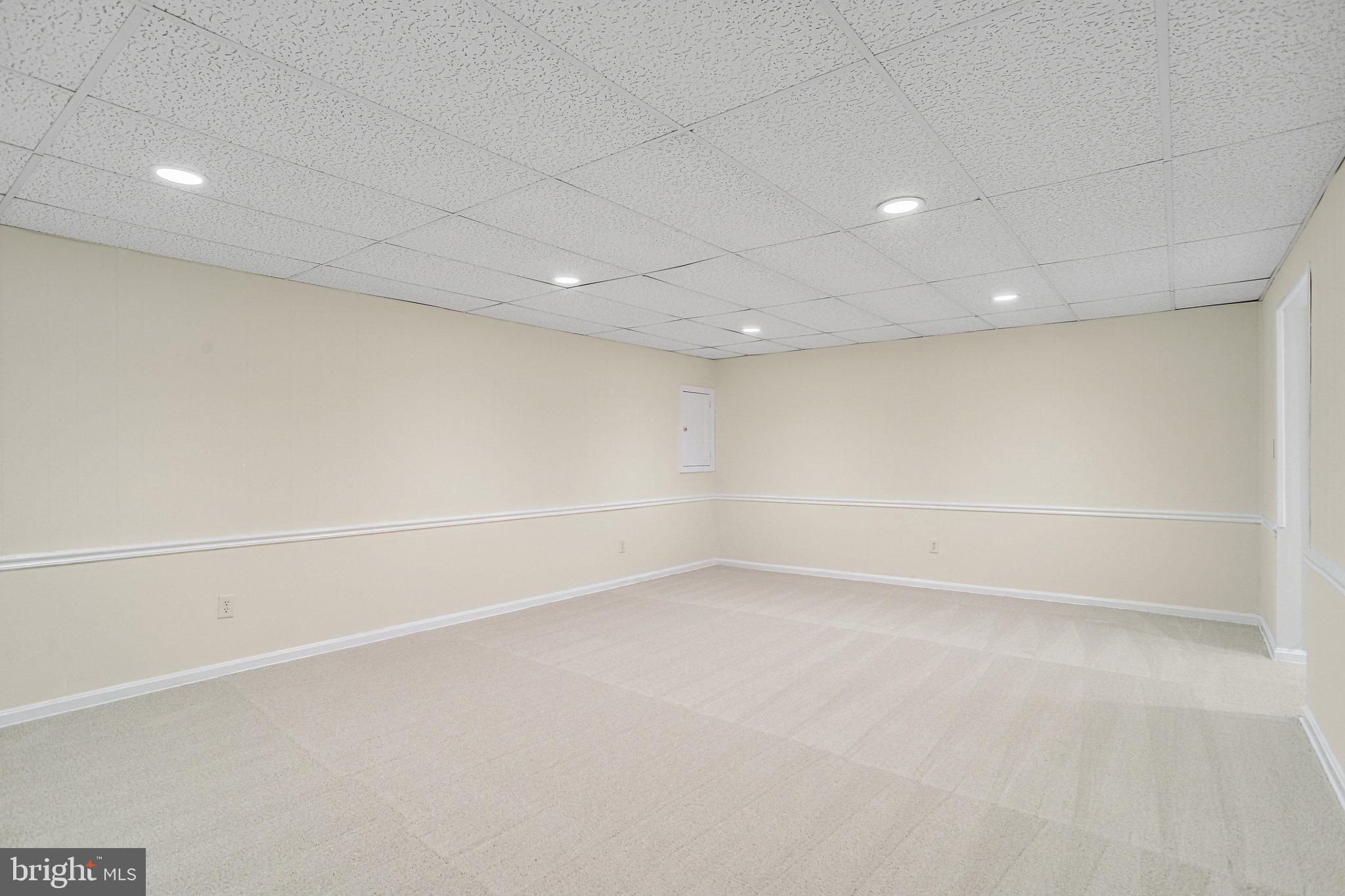 FALLSREACH - Residential