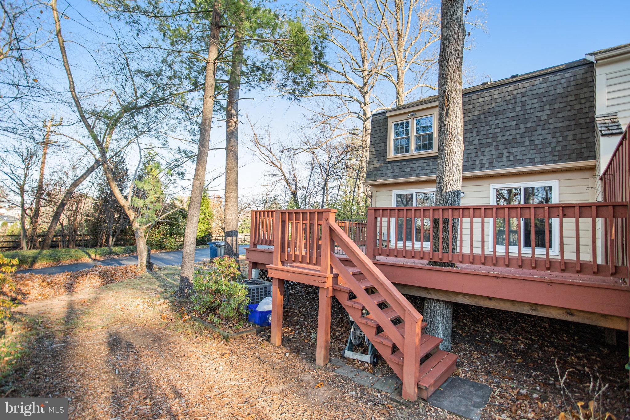 FALLSREACH - Residential